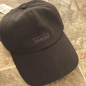 Lululemon: Baller Logo hat